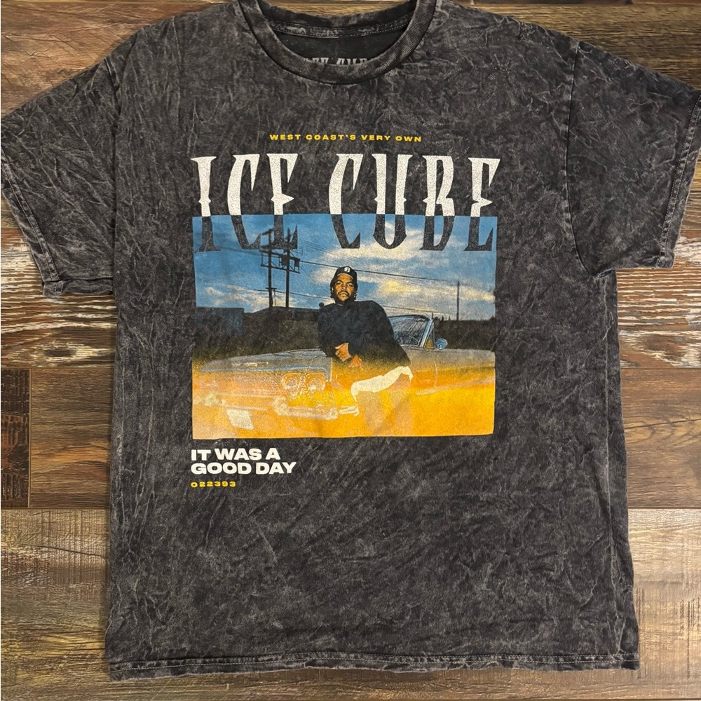 Ice Cube Men’s T-shirt Size Large Graphic